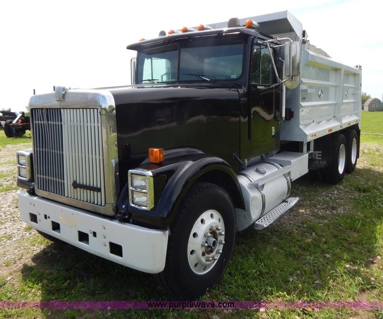 image for item F5111 1994 International F9370 dump truck