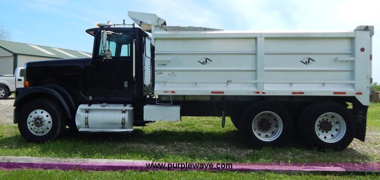 image for item F5111 1994 International F9370 dump truck