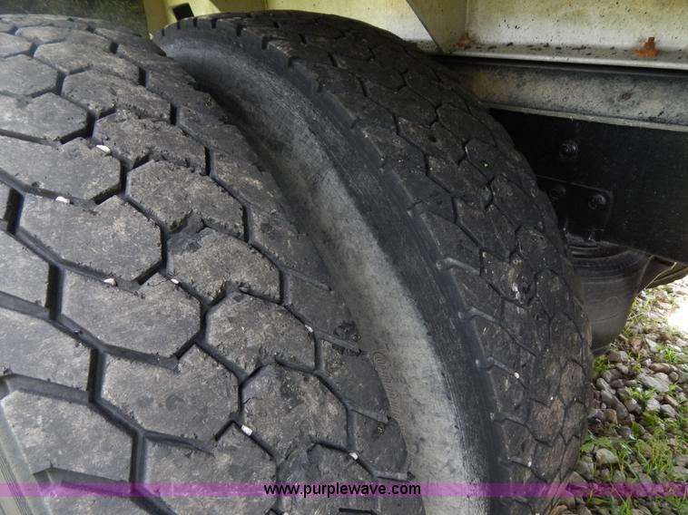 image for item F5111 1994 International F9370 dump truck