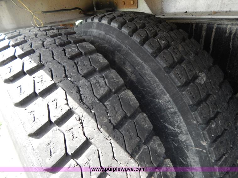 image for item F5111 1994 International F9370 dump truck