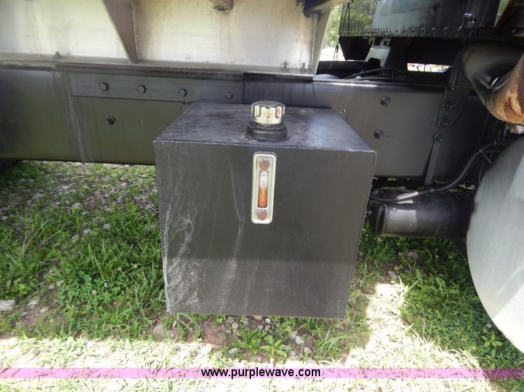 image for item F5111 1994 International F9370 dump truck