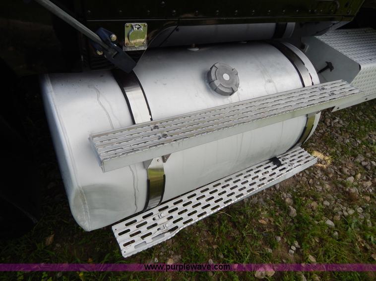 image for item F5111 1994 International F9370 dump truck