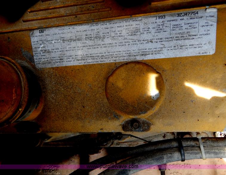 image for item F5111 1994 International F9370 dump truck