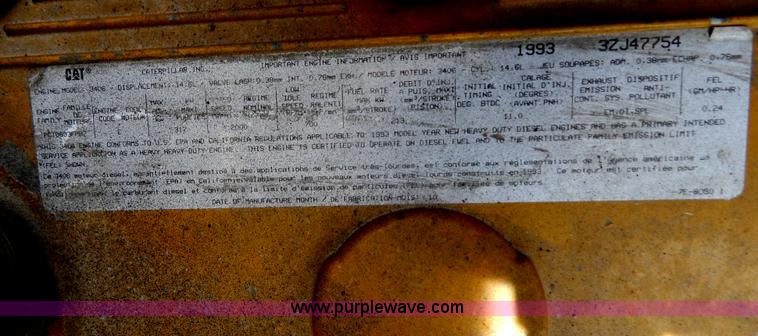 image for item F5111 1994 International F9370 dump truck