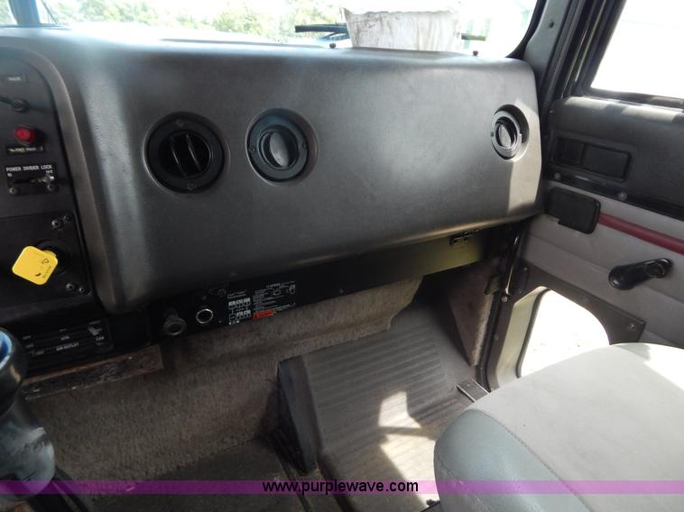 image for item F5111 1994 International F9370 dump truck