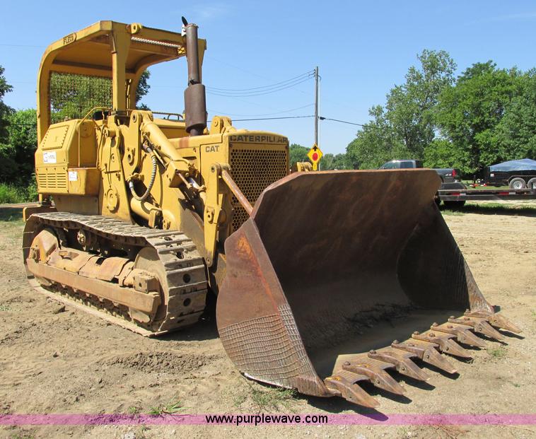 image for item F5151 1971 Caterpillar 955L track loader