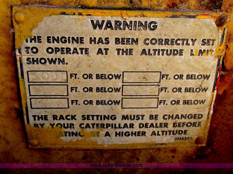 image for item F5151 1971 Caterpillar 955L track loader