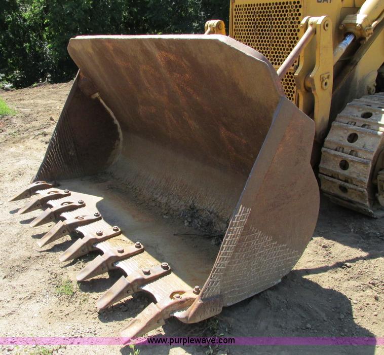 image for item F5151 1971 Caterpillar 955L track loader