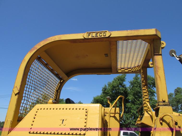 image for item F5151 1971 Caterpillar 955L track loader