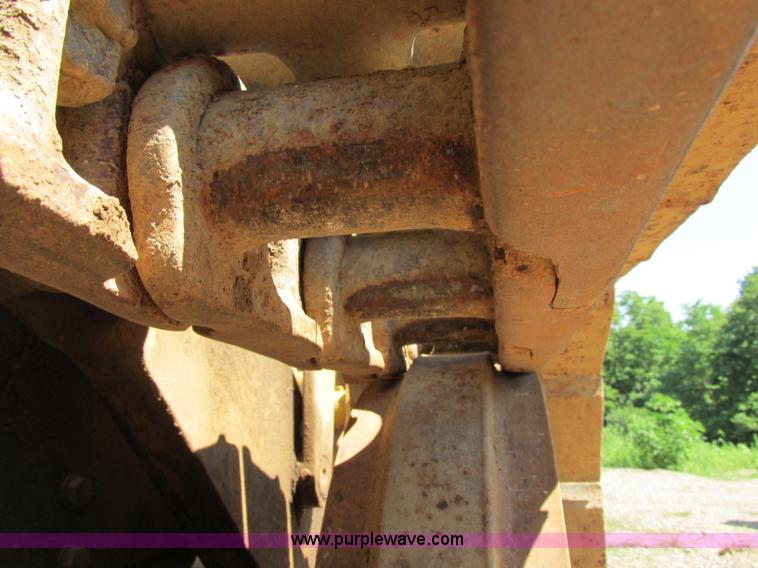 image for item F5151 1971 Caterpillar 955L track loader