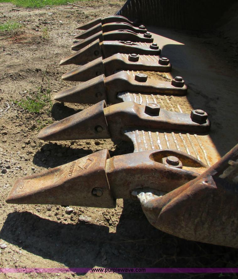 image for item F5151 1971 Caterpillar 955L track loader