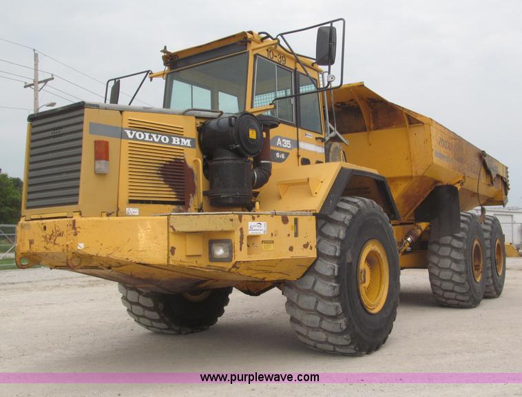 image for item F7006 1995 Volvo BM A35 articulated haul truck