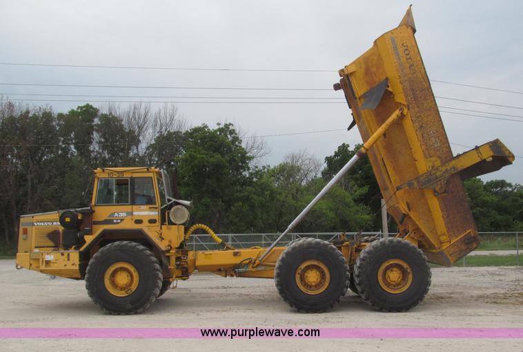 image for item F7006 1995 Volvo BM A35 articulated haul truck