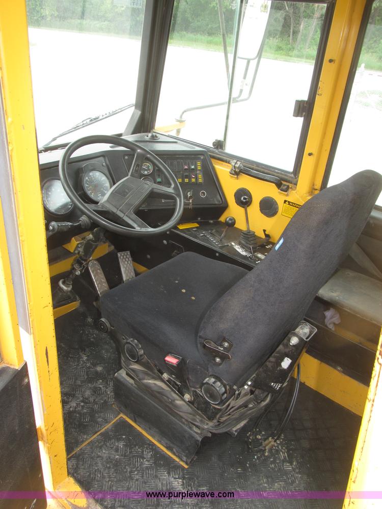 image for item F7006 1995 Volvo BM A35 articulated haul truck