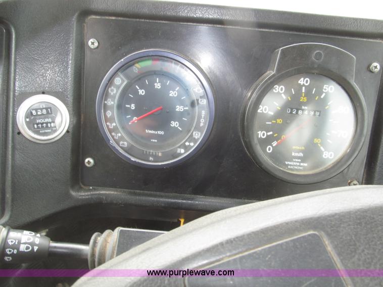 image for item F7006 1995 Volvo BM A35 articulated haul truck