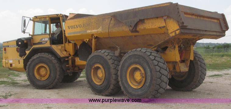 image for item F7007 1994 Volvo BM A35 articulated haul truck