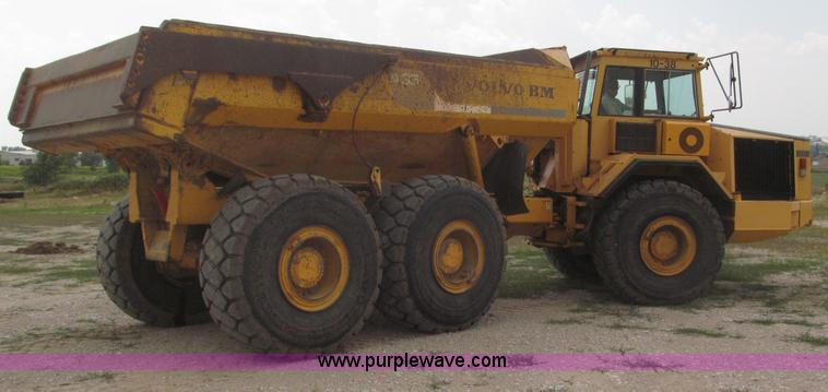 image for item F7007 1994 Volvo BM A35 articulated haul truck