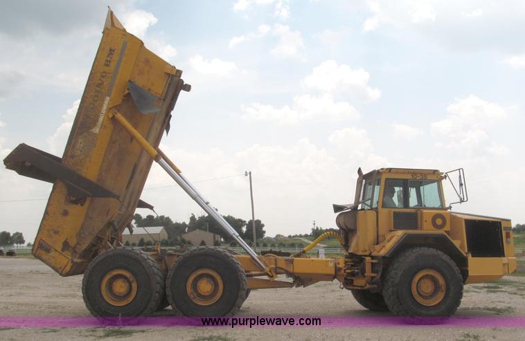 image for item F7007 1994 Volvo BM A35 articulated haul truck