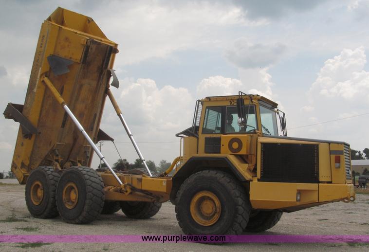 image for item F7007 1994 Volvo BM A35 articulated haul truck