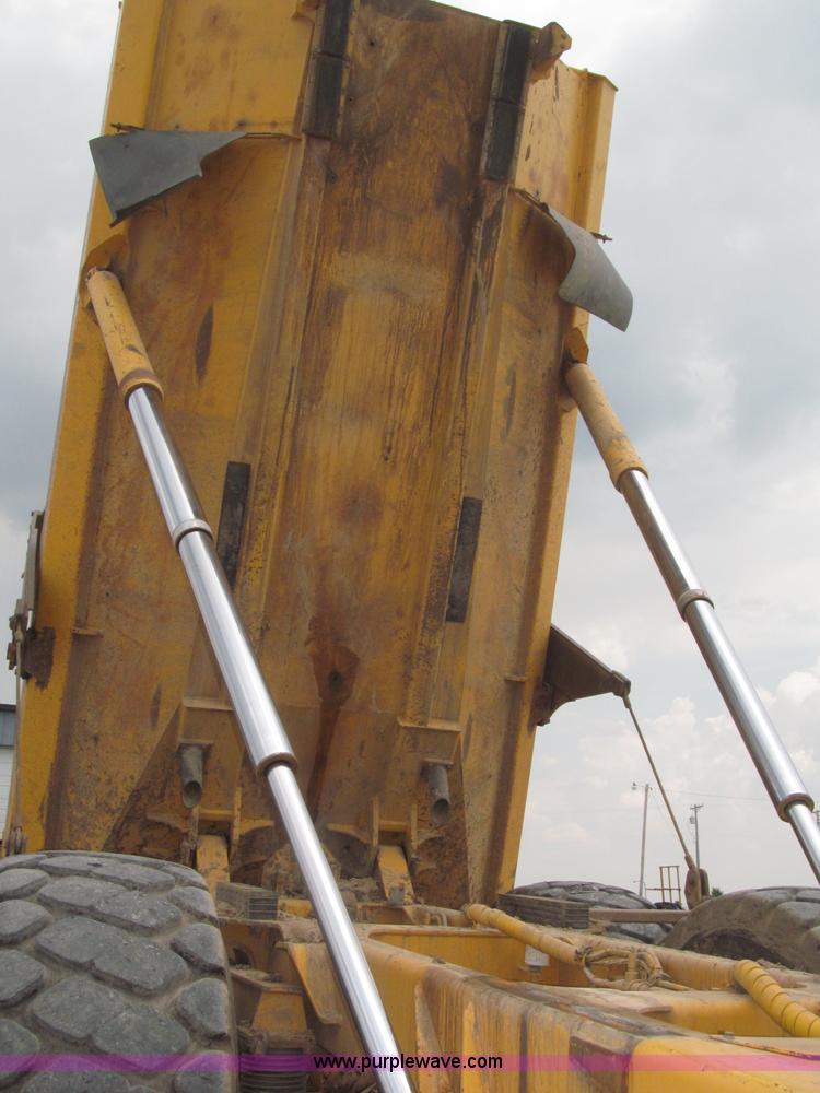 image for item F7007 1994 Volvo BM A35 articulated haul truck