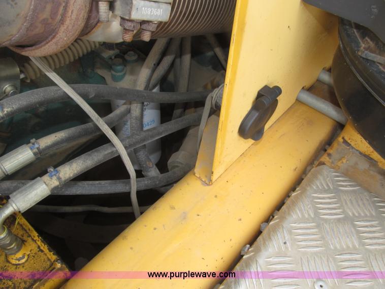 image for item F7007 1994 Volvo BM A35 articulated haul truck