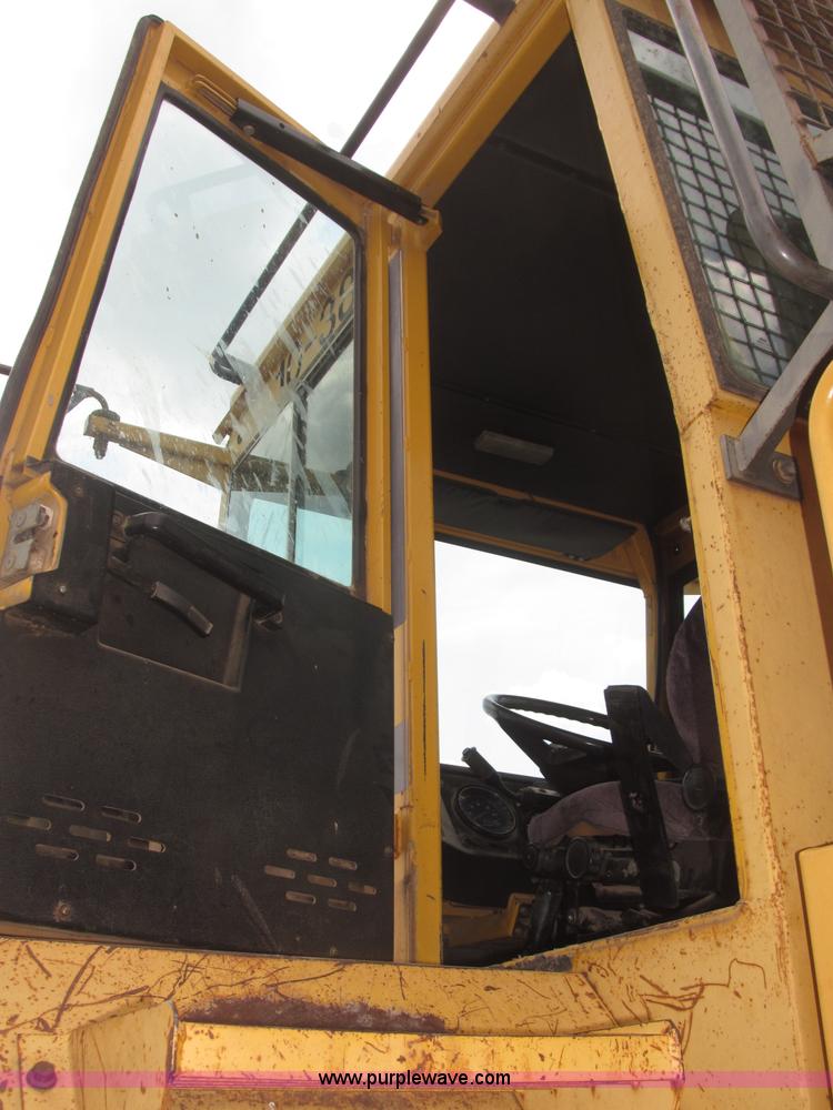 image for item F7007 1994 Volvo BM A35 articulated haul truck