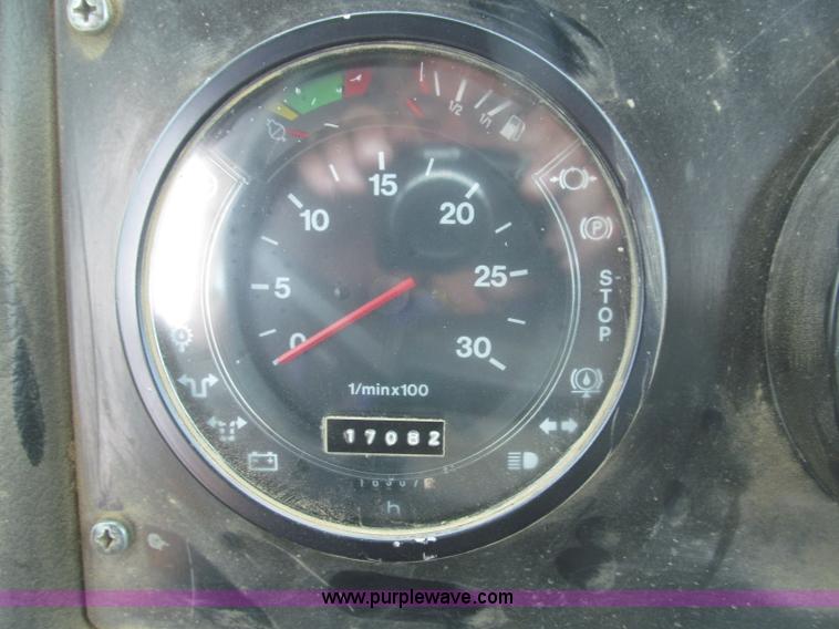 image for item F7007 1994 Volvo BM A35 articulated haul truck