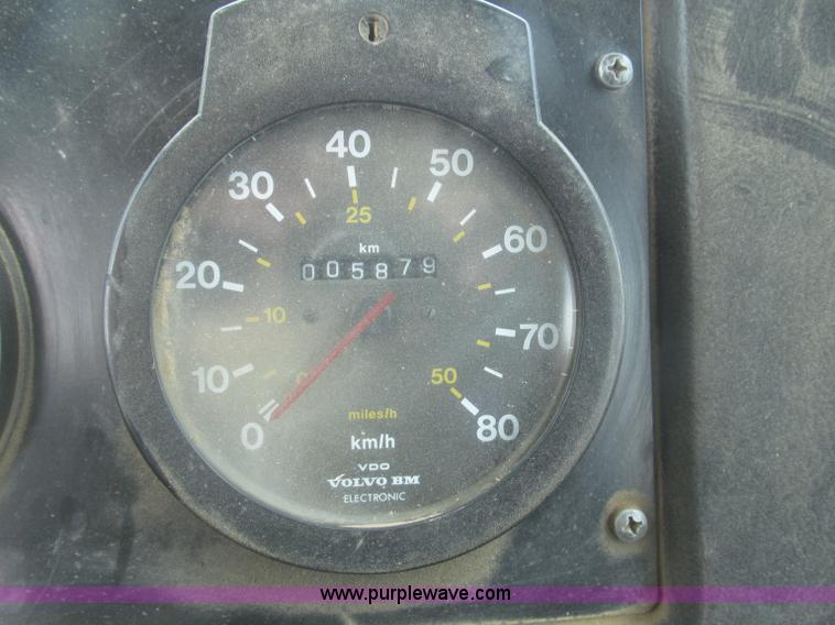 image for item F7007 1994 Volvo BM A35 articulated haul truck