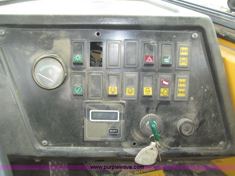 image for item F7007 1994 Volvo BM A35 articulated haul truck