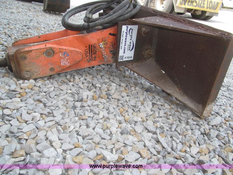 image for item F7010 Stanley MB150 hydraulic breaker