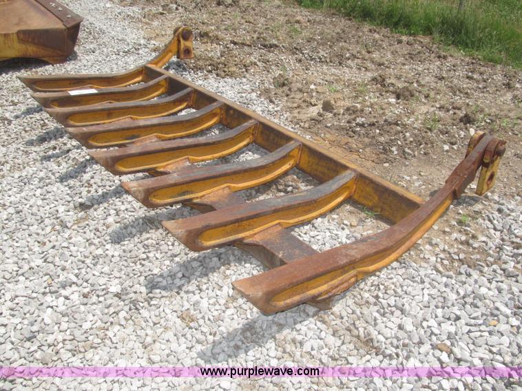 image for item F7013 Henderson 10' root/brush rake