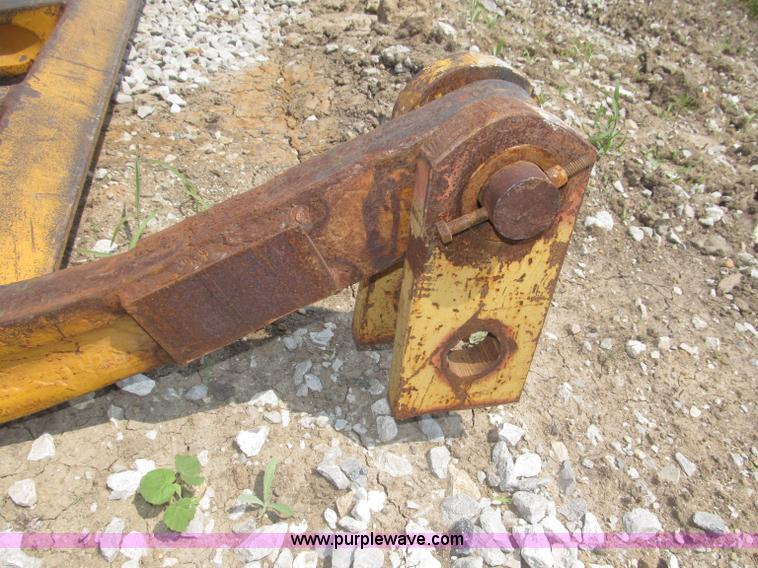 image for item F7013 Henderson 10' root/brush rake