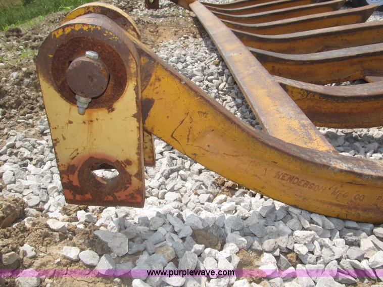 image for item F7013 Henderson 10' root/brush rake