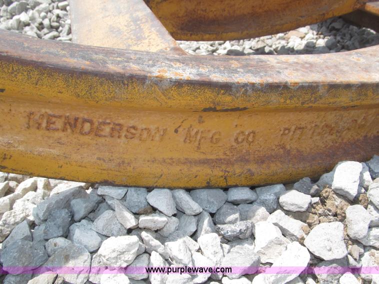 image for item F7013 Henderson 10' root/brush rake