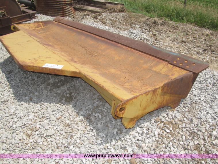 image for item F7014 Caterpillar 13' dozer s-blade