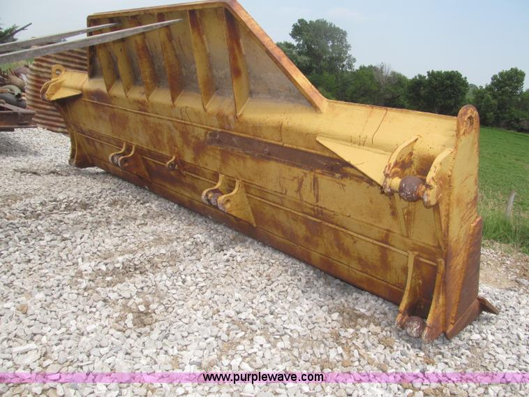 image for item F7014 Caterpillar 13' dozer s-blade