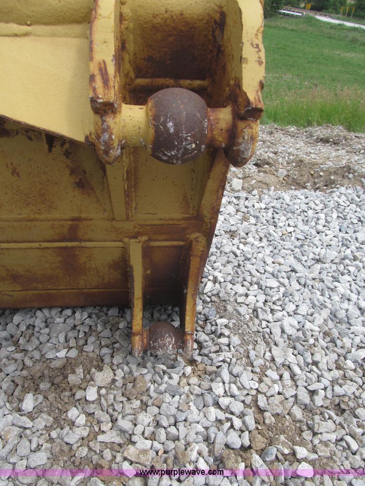 image for item F7014 Caterpillar 13' dozer s-blade