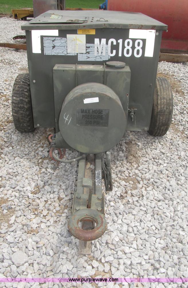 image for item F7018 U.S. MC-2A air compressor