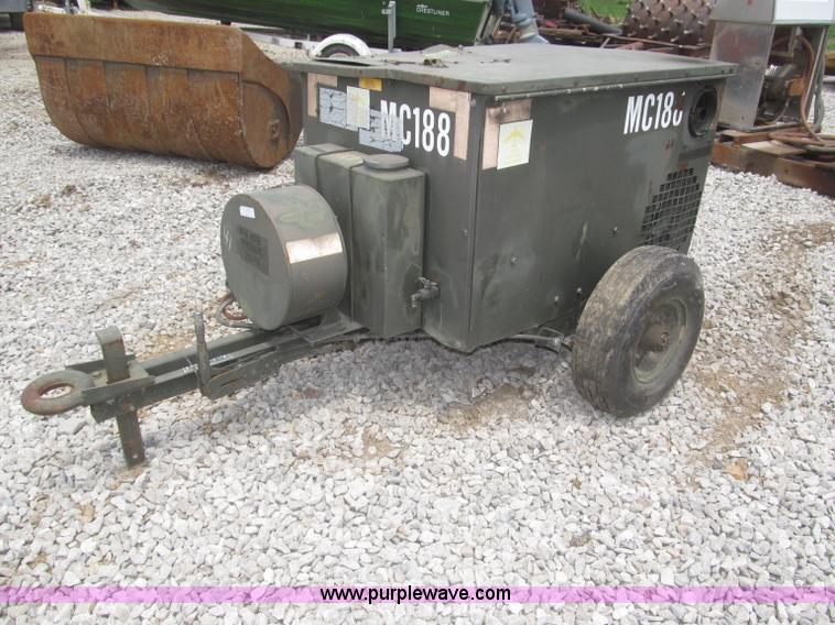 image for item F7018 U.S. MC-2A air compressor