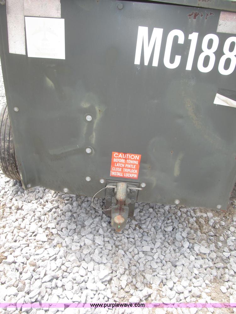 image for item F7018 U.S. MC-2A air compressor