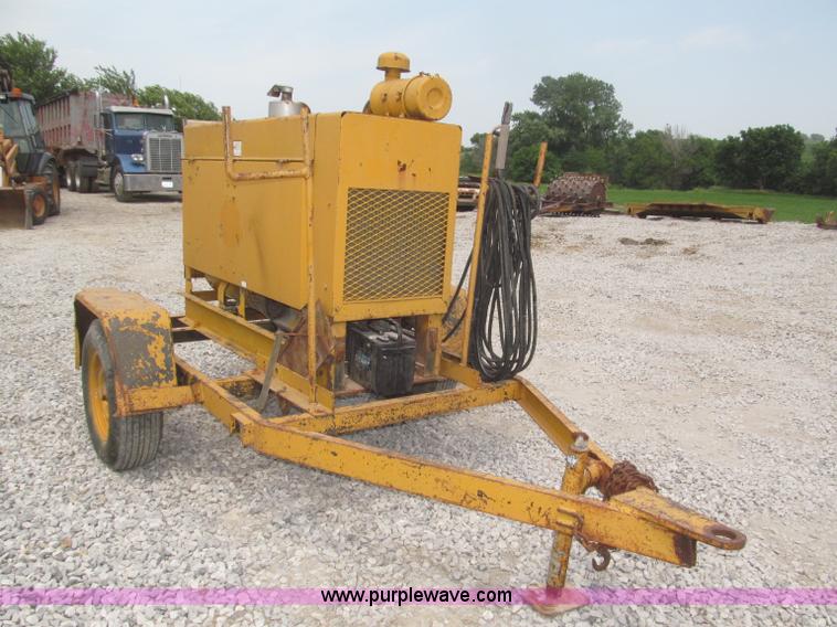 image for item F7021 Miller Big D4 welder/generator