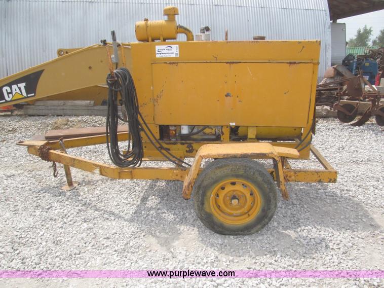 image for item F7021 Miller Big D4 welder/generator