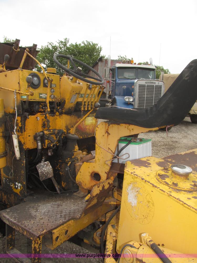 image for item F7024 Vermeer M470 articulated trencher