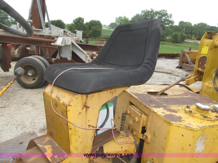 image for item F7024 Vermeer M470 articulated trencher
