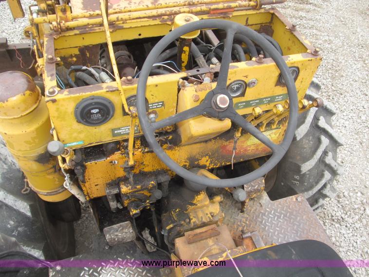 image for item F7024 Vermeer M470 articulated trencher