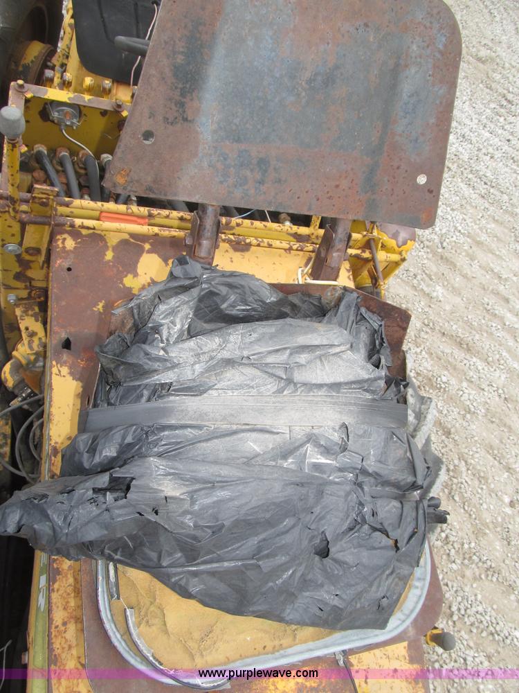 image for item F7024 Vermeer M470 articulated trencher