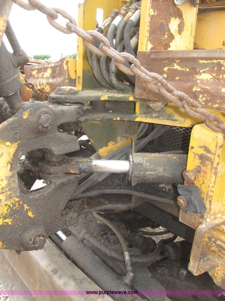 image for item F7024 Vermeer M470 articulated trencher