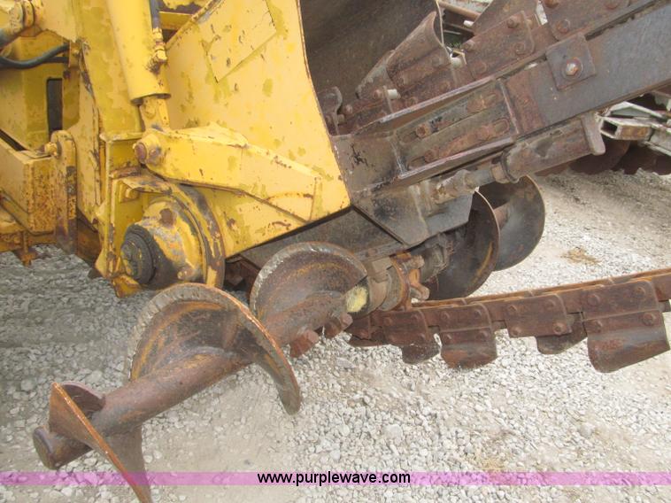 image for item F7024 Vermeer M470 articulated trencher