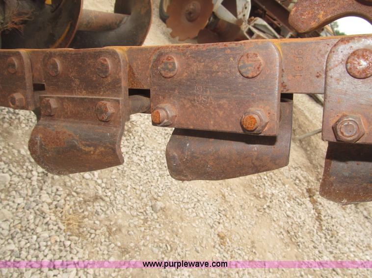 image for item F7024 Vermeer M470 articulated trencher