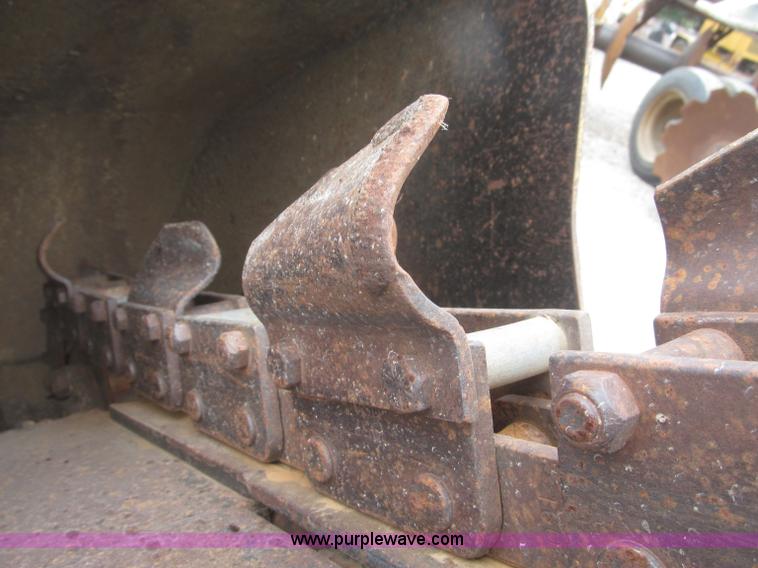 image for item F7024 Vermeer M470 articulated trencher